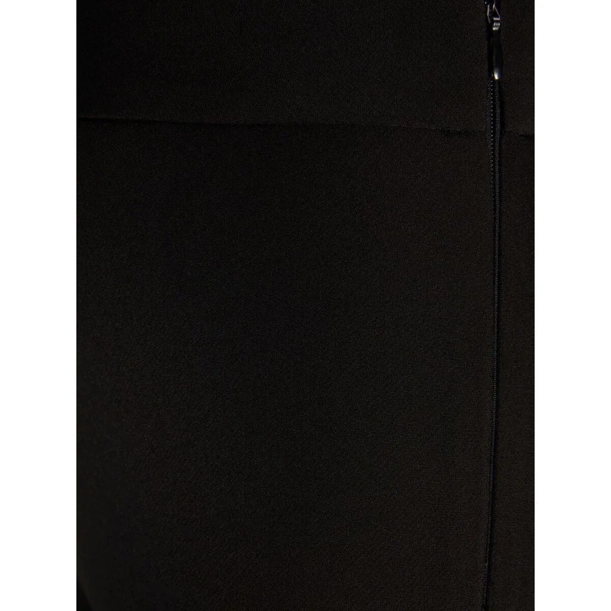 12224631 JXMYNTE SLIM FLARED HBLACK