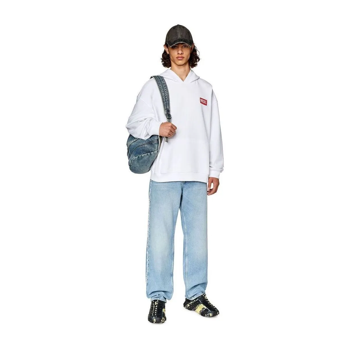 A11592 0ILAC SNLABELHOODL1100