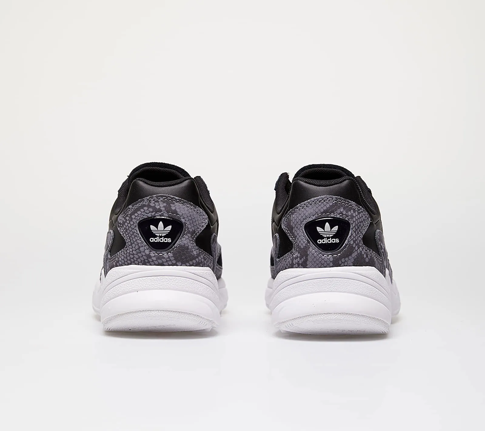 adidas Originals Falcon W
