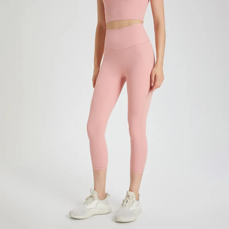 AL0LULU Leggings cortos con logotipo, pantalones de yoga, pantalones deportivos de cintura alta con realce de cadera