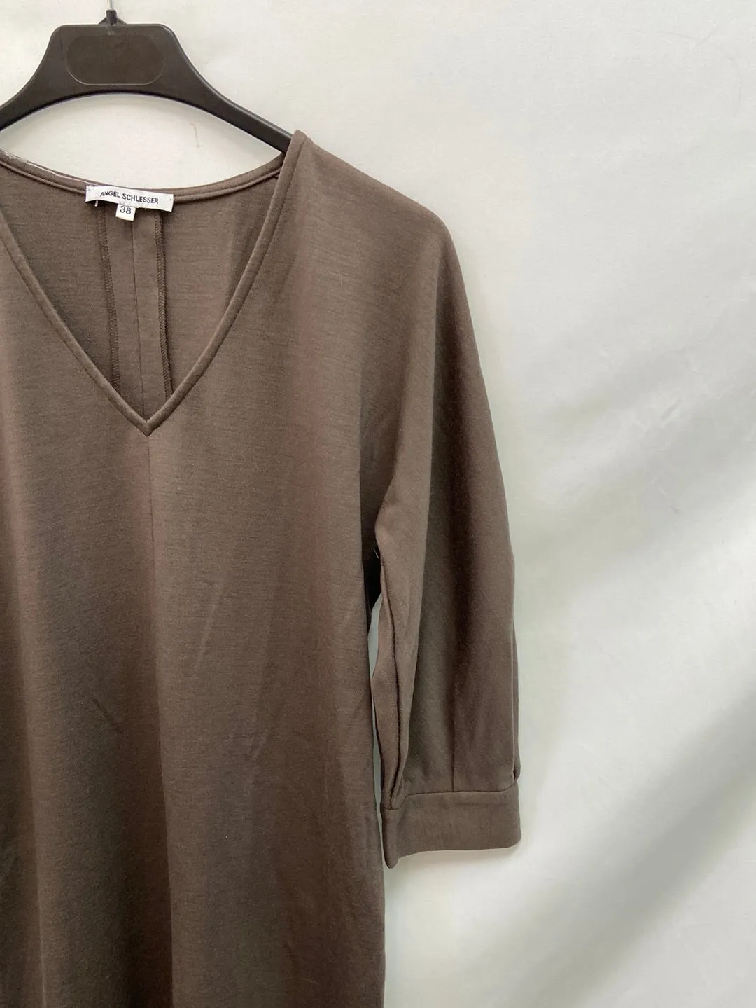ANGEEL SCHLESSER. Vestido marron ajustado T.38