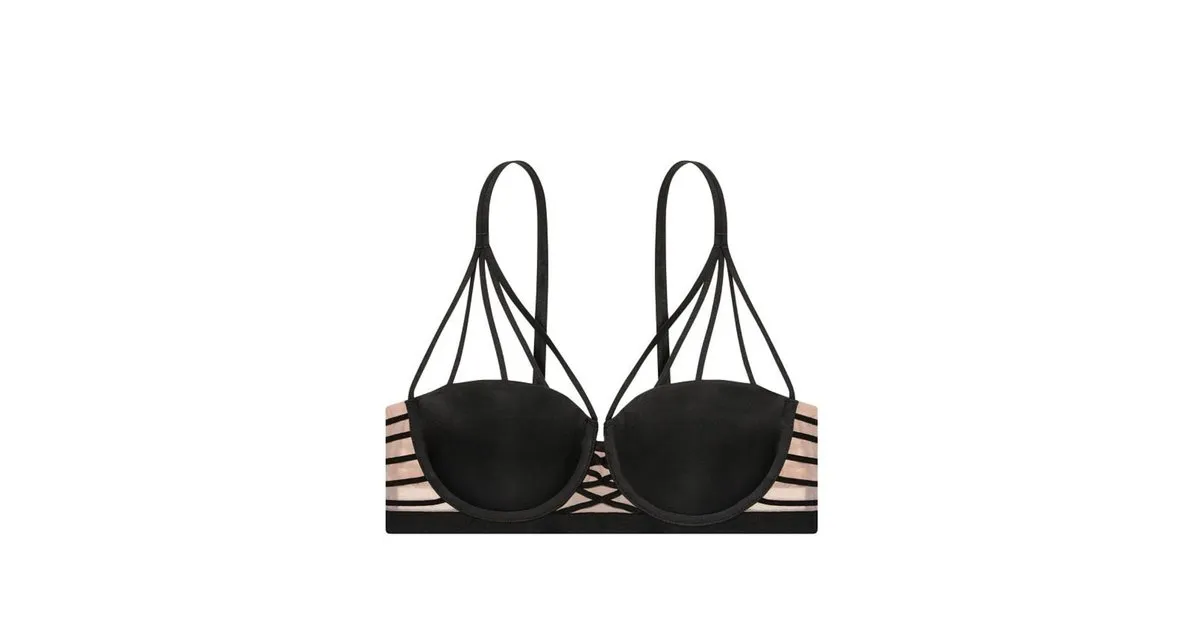 Balmain para el secreto de Victoria Negro 