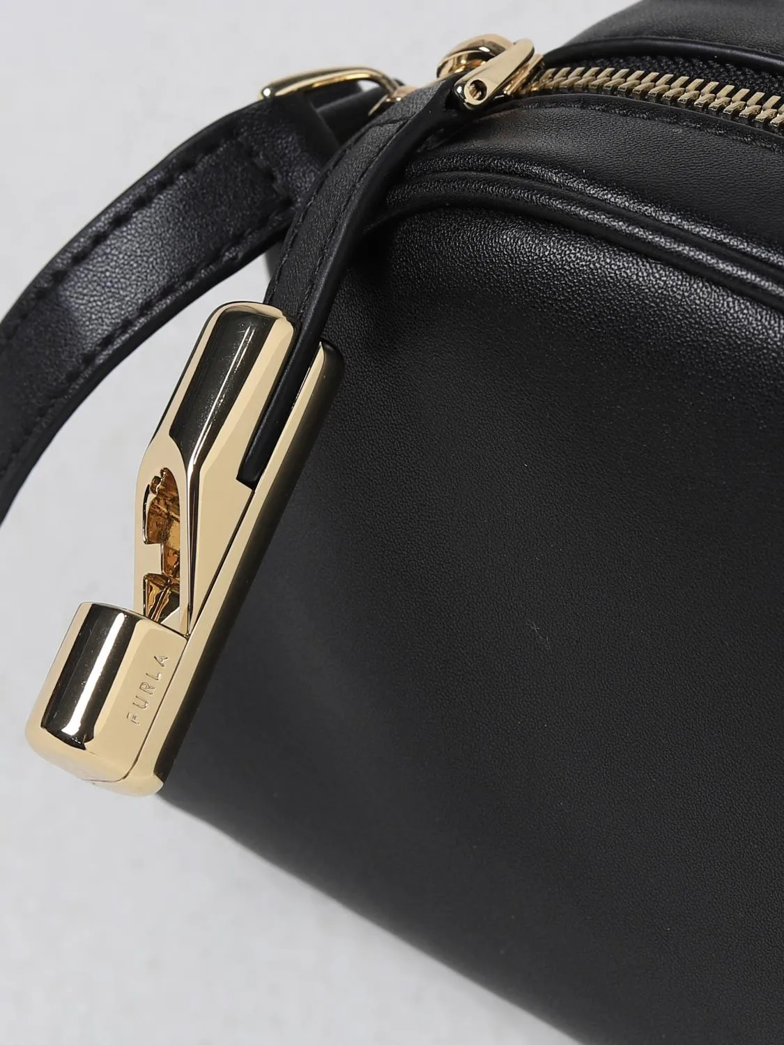 Bandolera mujer Furla