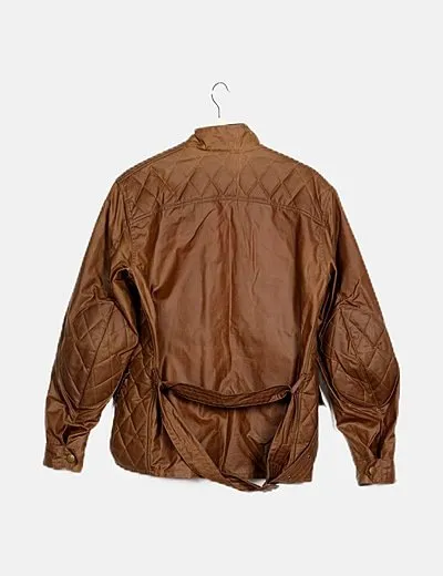 Barbour Biker marrón con cinto