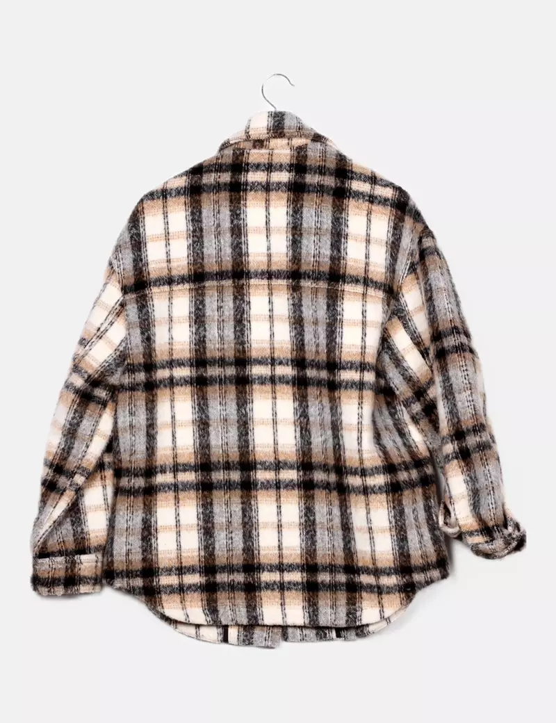Bershka Chaqueta beige estampada