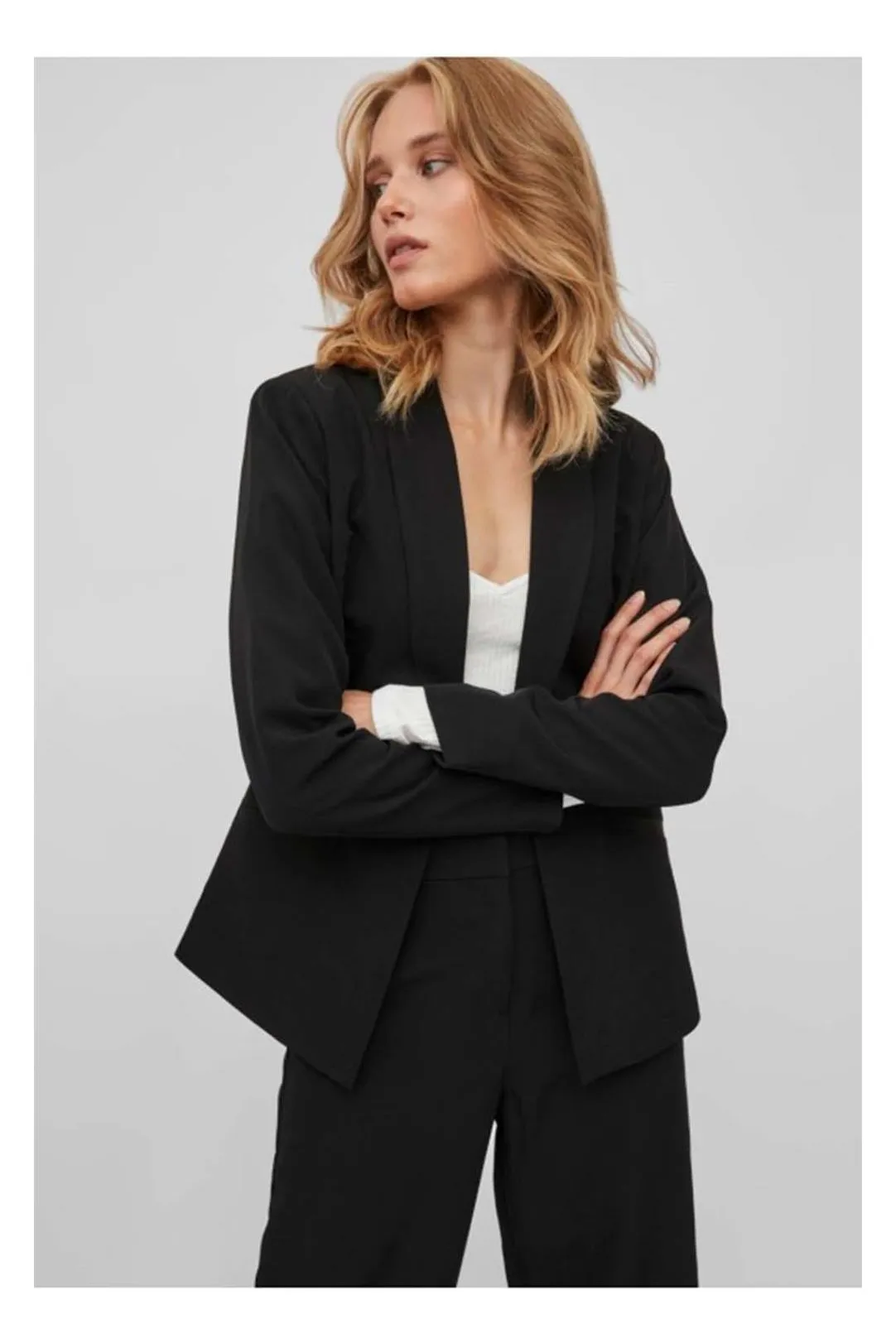 BLAZER CON BOTON VIKAMMA NEGRO