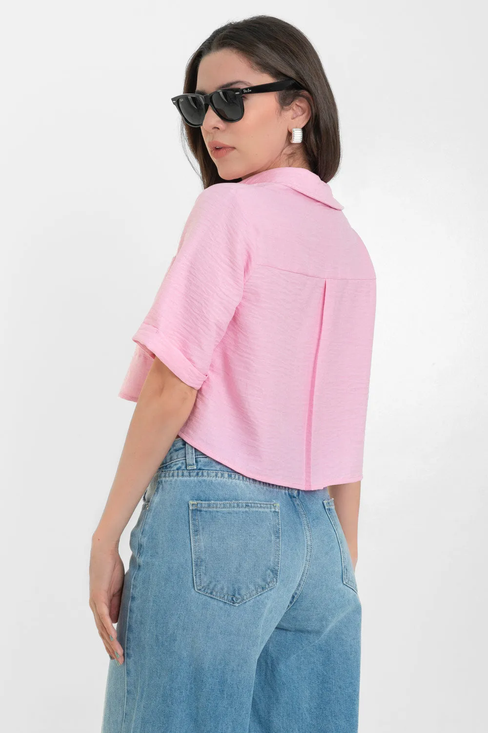 Camisa corta recta manga corta con bolsillo