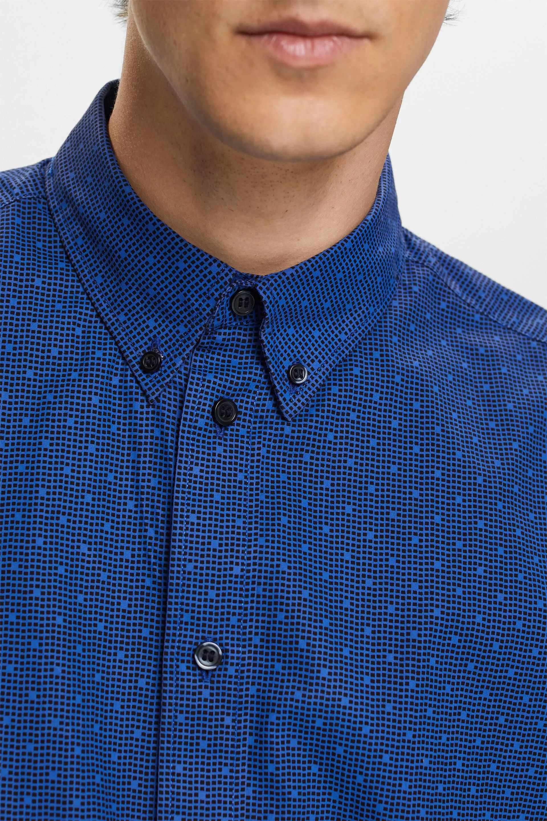 Camisa de cuello abotonado con estampado, 100% algodón