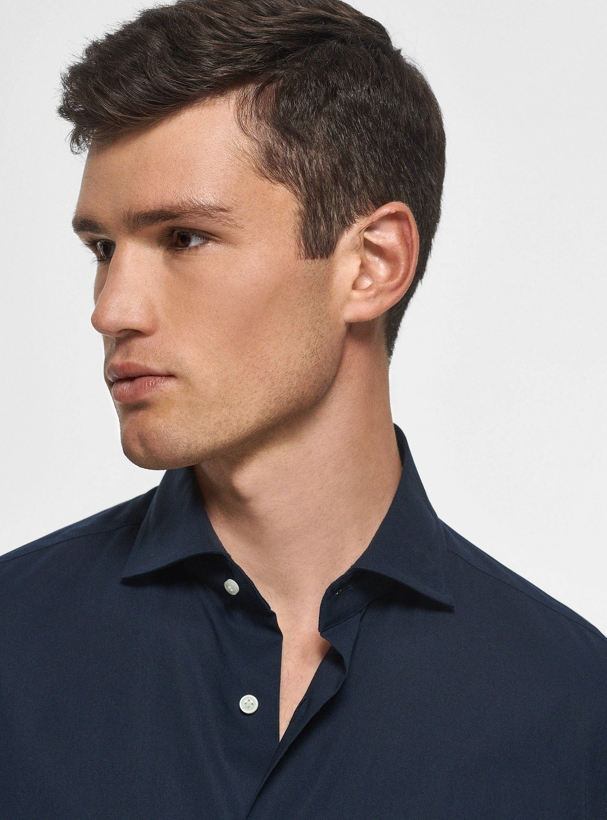 Camisa de popelina elástica