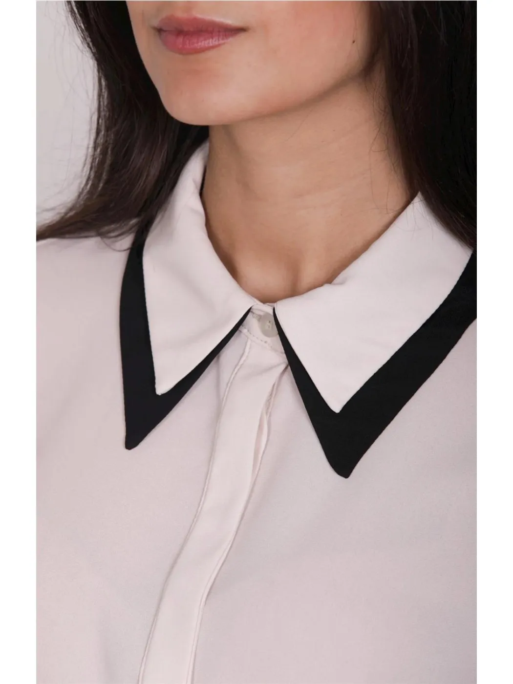 CAMISA MIMI MUA MUJER CUELLO BICOLOR CREMA