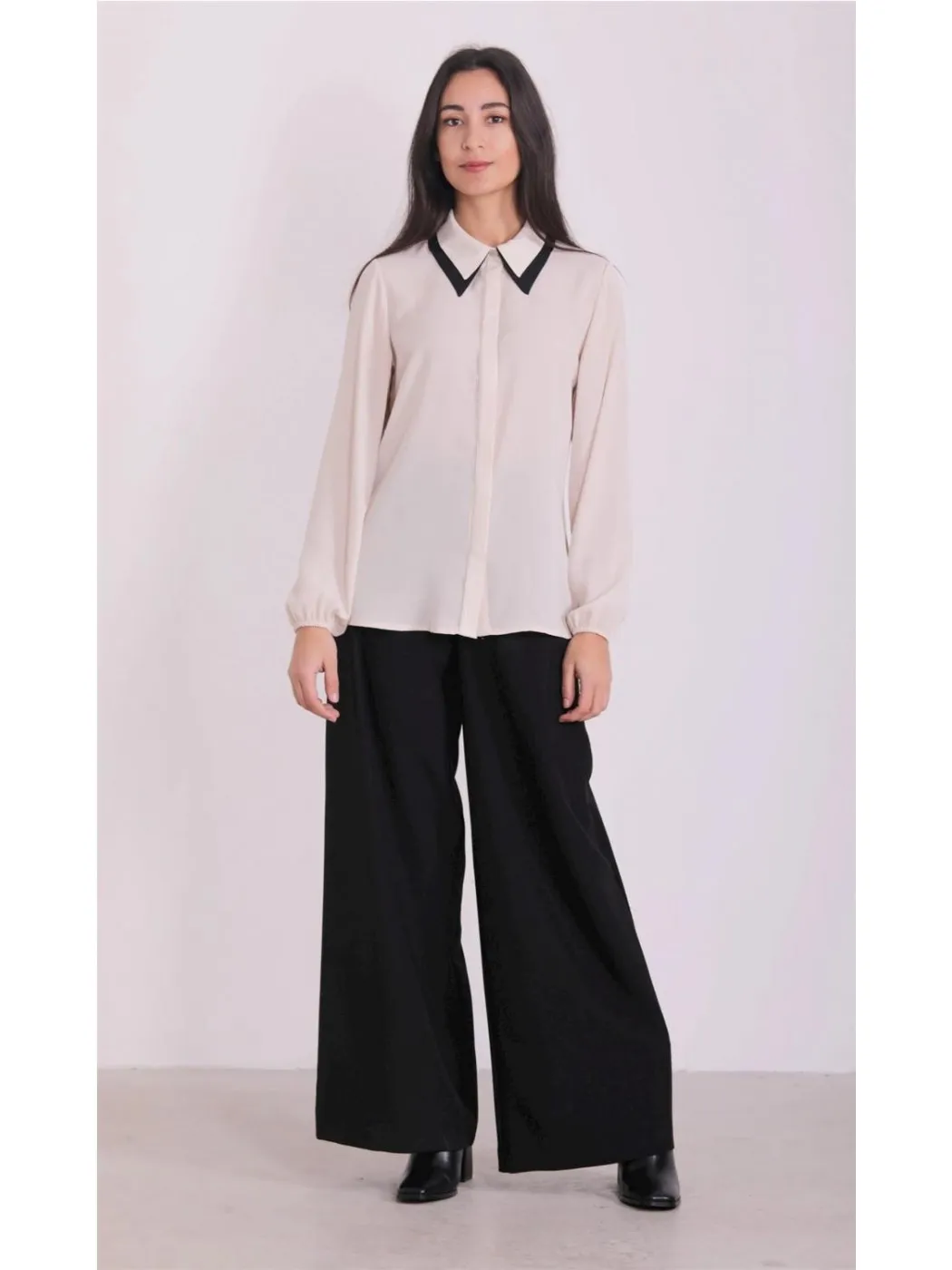 CAMISA MIMI MUA MUJER CUELLO BICOLOR CREMA