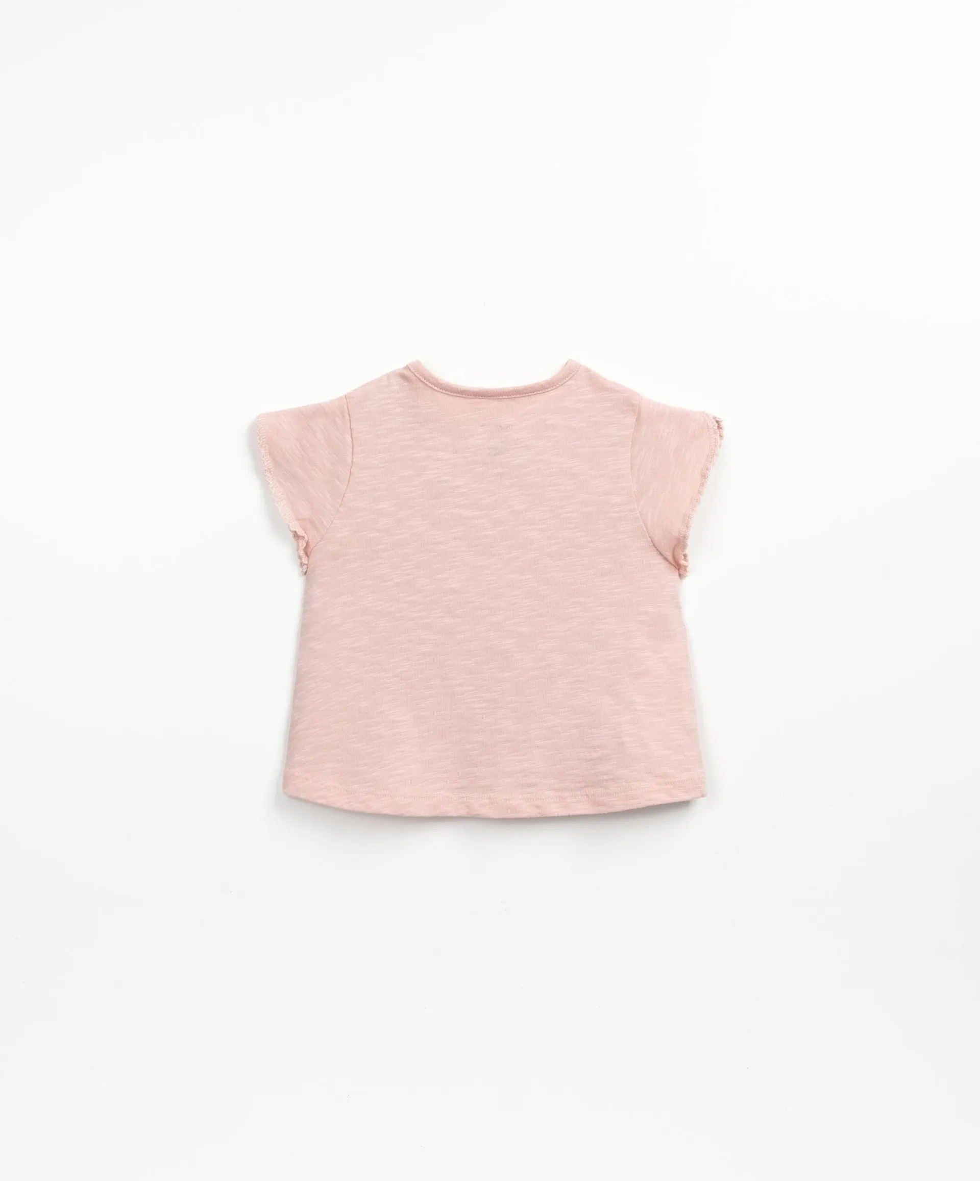 Camiseta de algodón orgánico con botones en el hombro | Textile Art