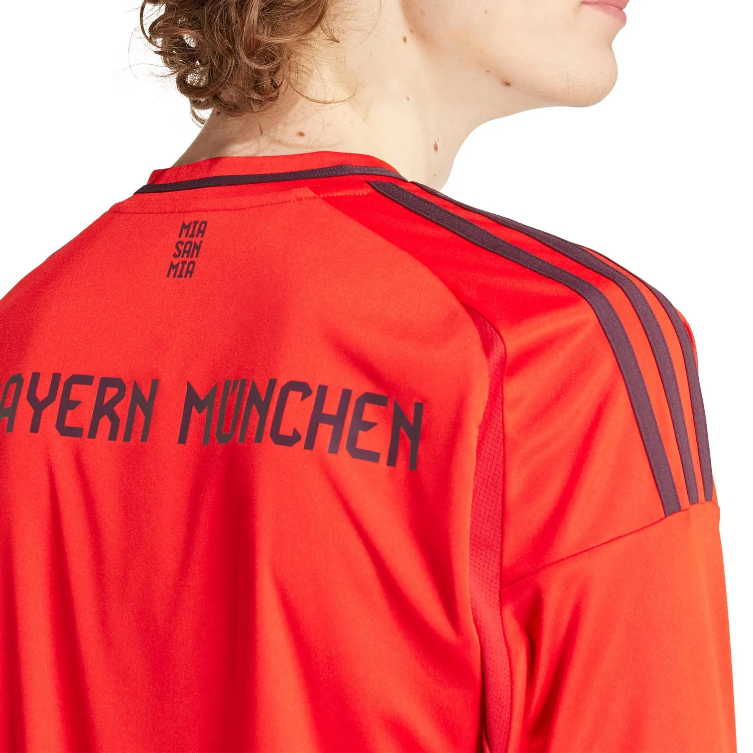 CAMISETA MANGA LARGA ADIDAS BAYERN 20242025