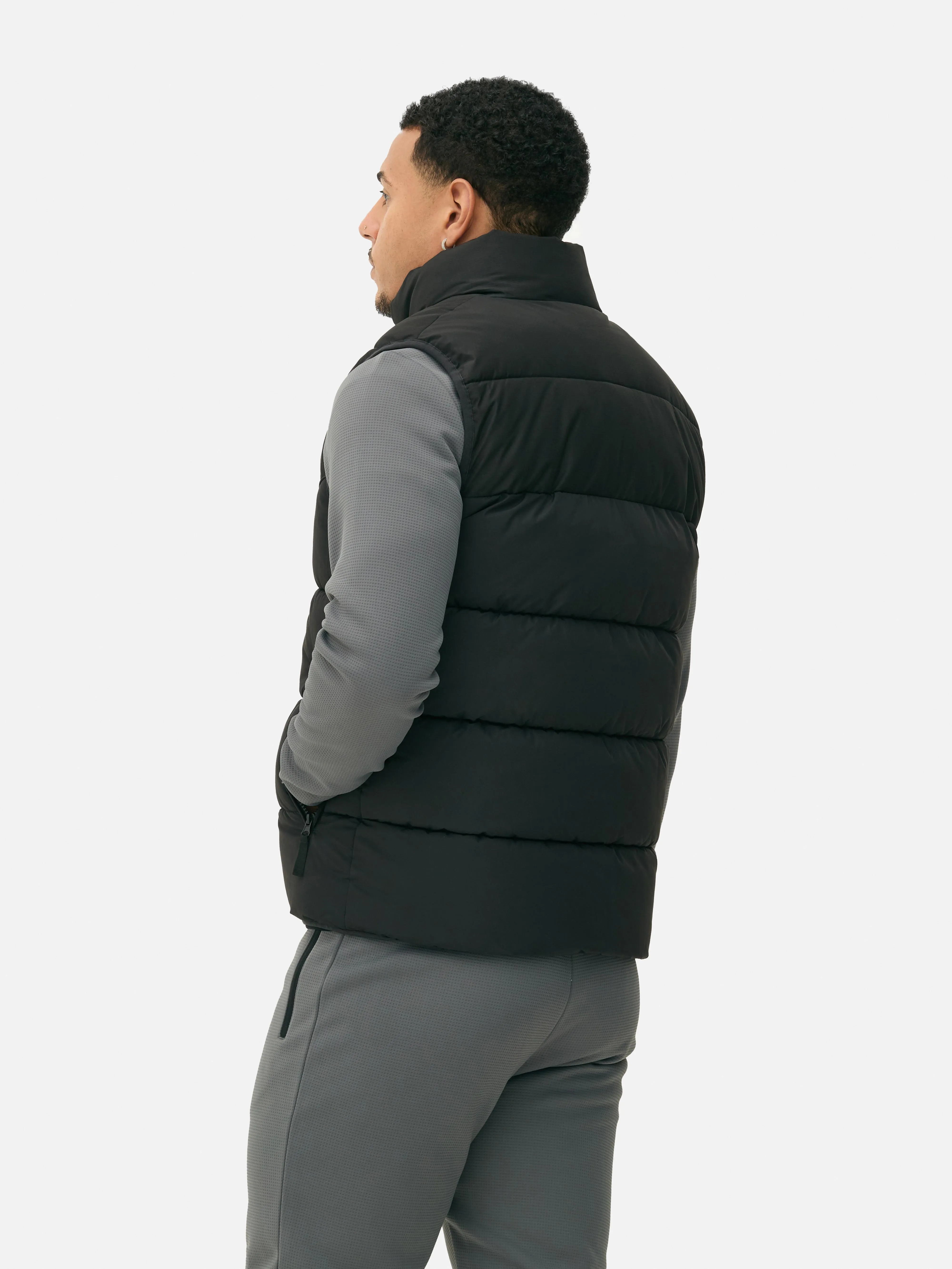 Chaleco acolchado con diseño en zigzag