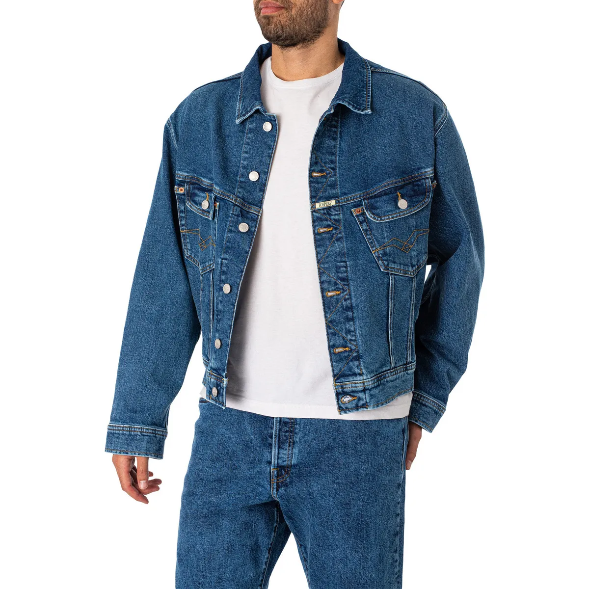 Chaqueta Vaquera Con Bolsillo En El Pecho