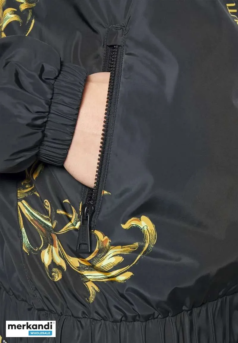 CHAQUETA VERSACE JEANS COUTURE NEGRO | AL POR MAYOR :186€ | AL POR MENOR: 420€.