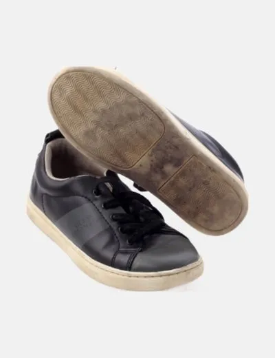 Guess Zapatilla gris con cordones