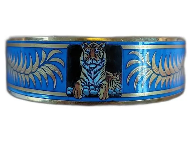 Hermès el superior Azul claro 
