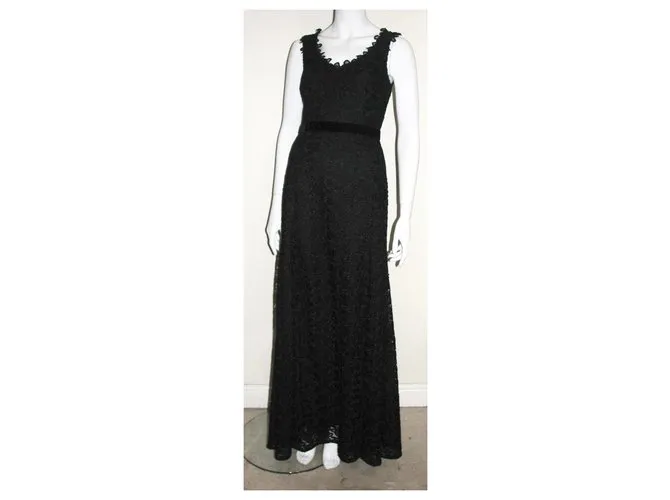 Hobbs Vestido de encaje de Roshwen Negro 