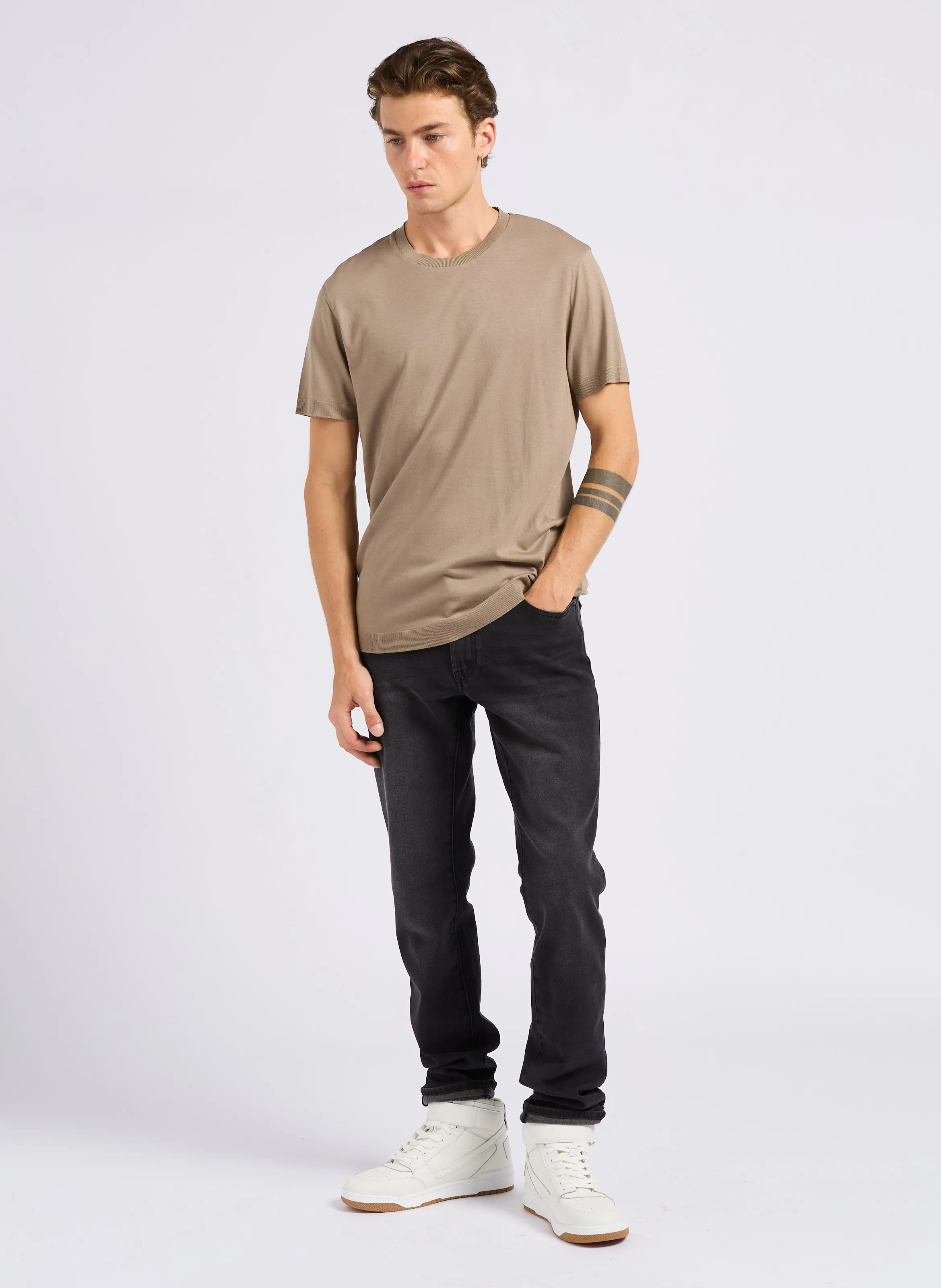 IKKS Camiseta de cuello redondo de algodón elástico en marron