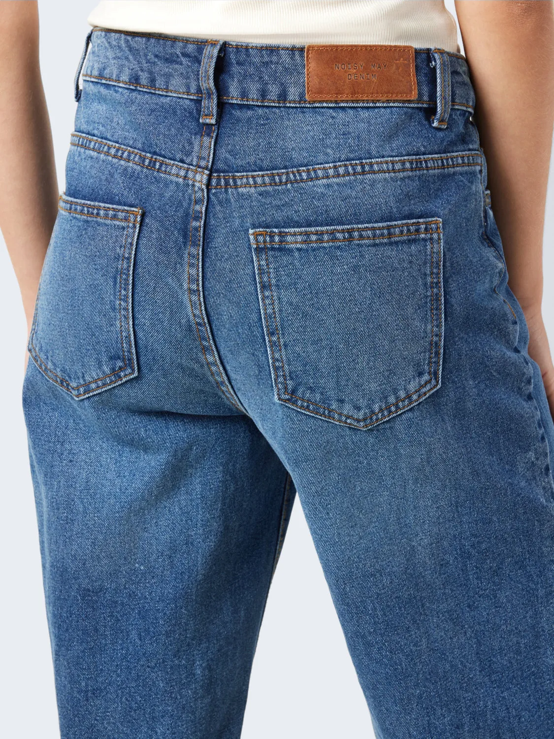 JEANS AMANDA