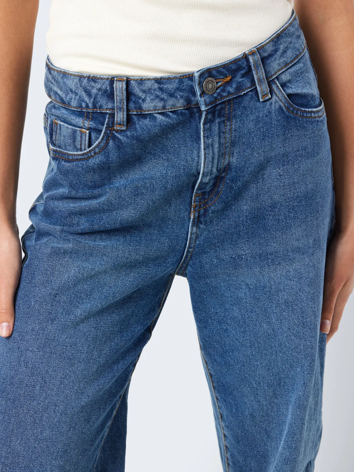 JEANS AMANDA