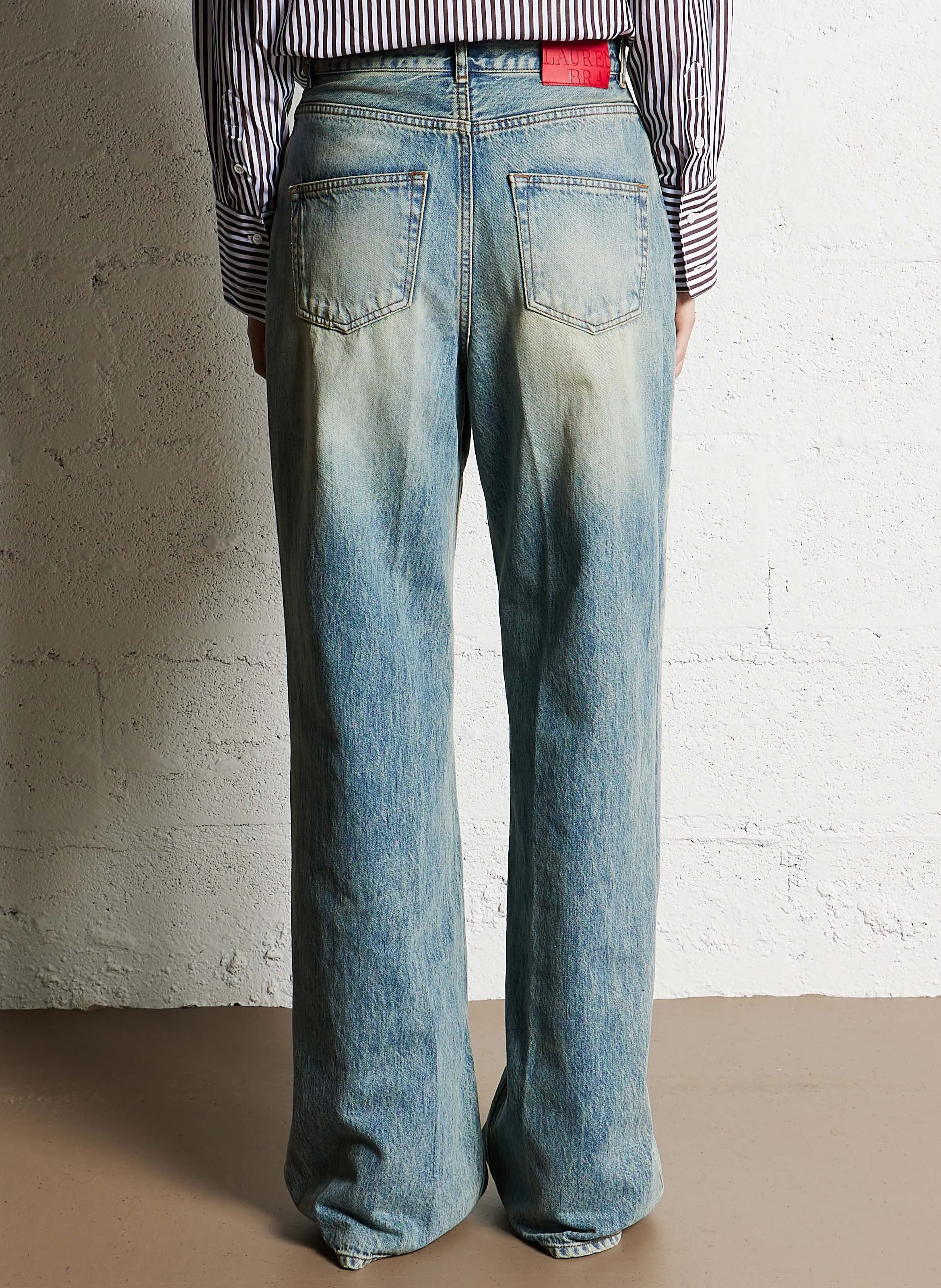 LAURENCE BRAS ENCA  VAQUERO BOYFRIEND DE TALLE ALTO DESCOLORIDO EN AZUL