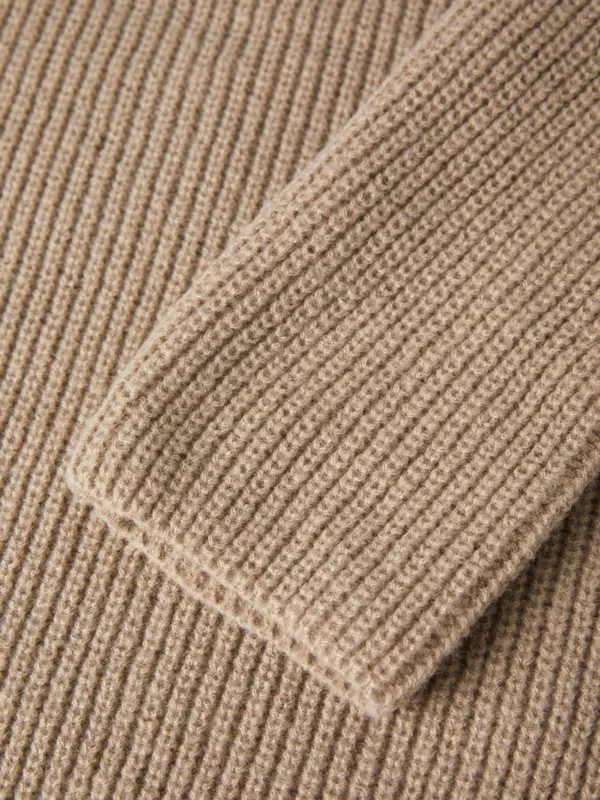 Minivestido de punto con cinturón liso