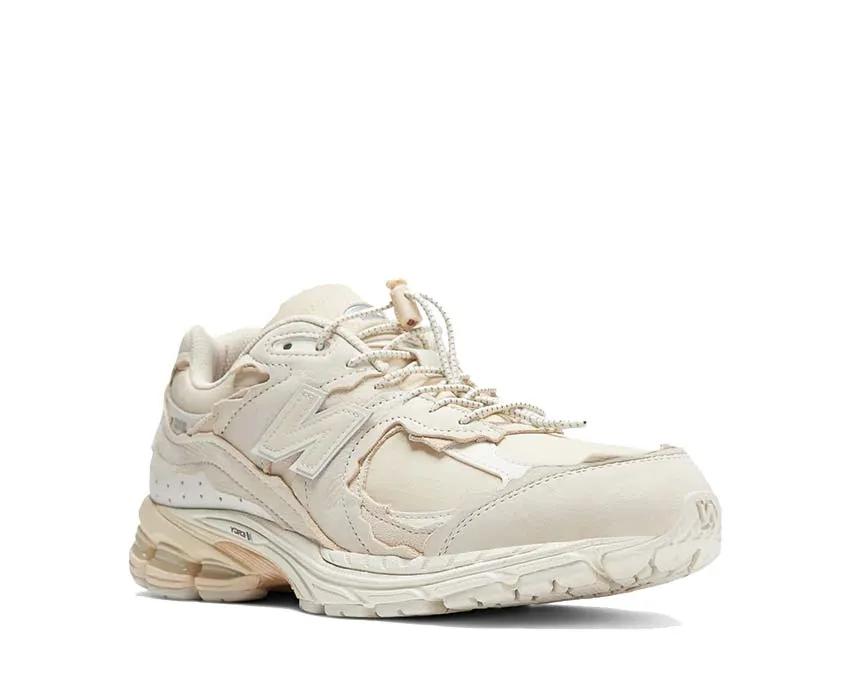 New Balance 2002R Protection Pack