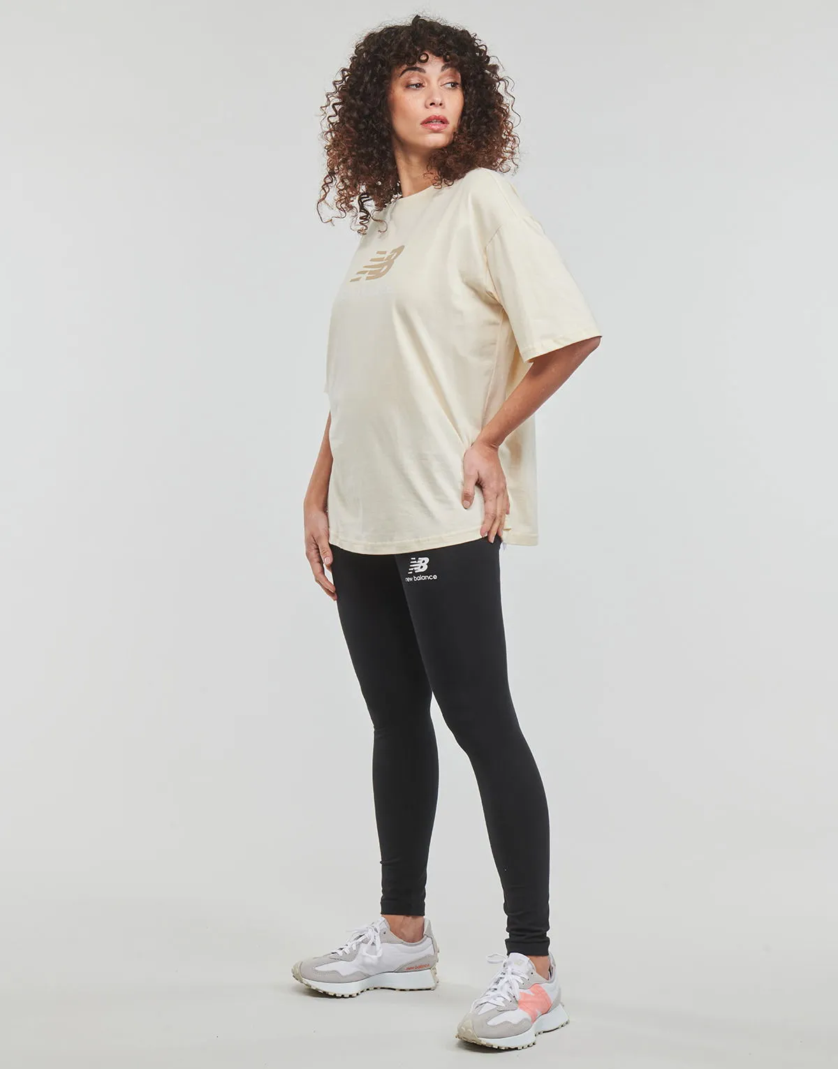 NEW BALANCE ESSENTIALS STACKED LOGO TSHIRT
