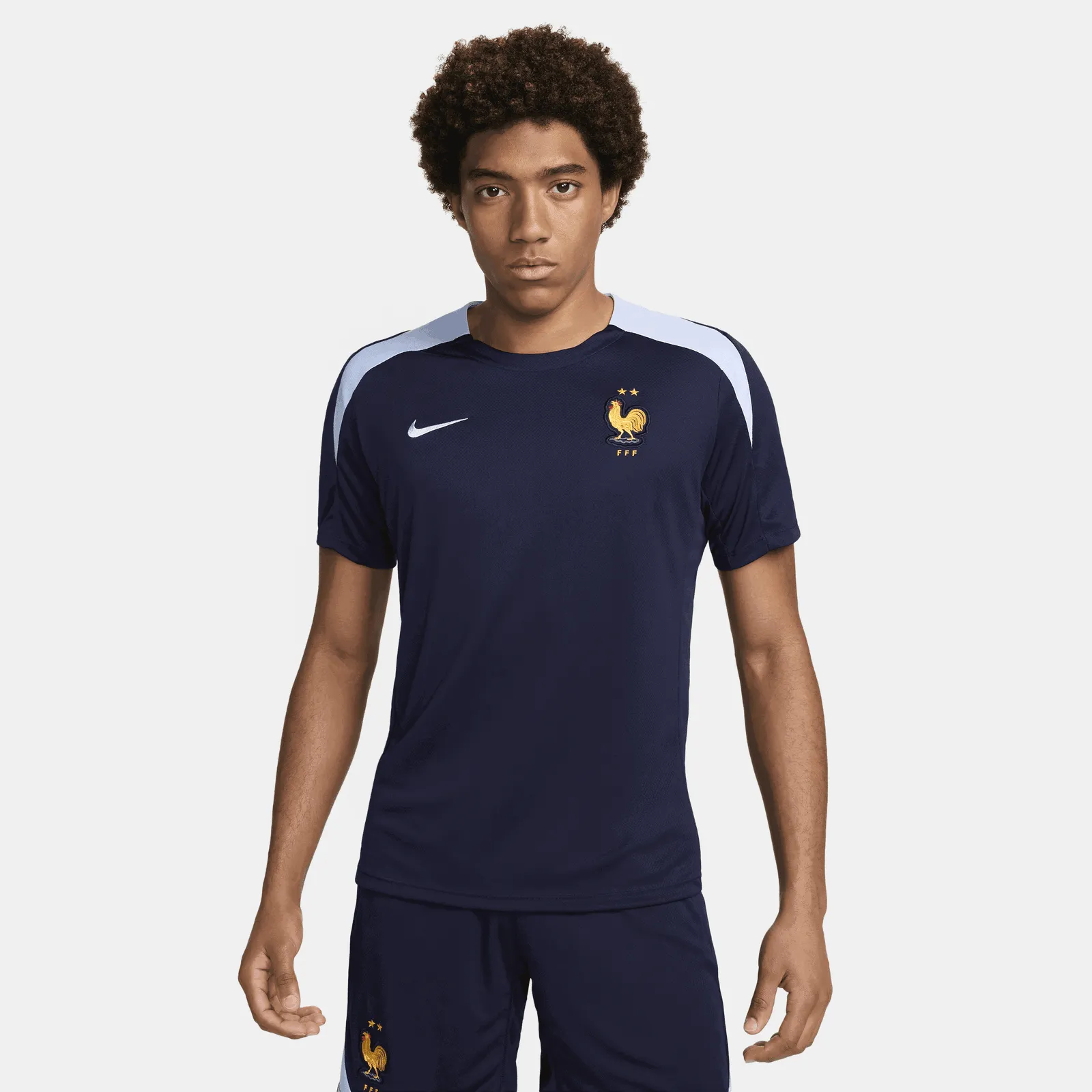 NIKE DRIFIT FFF STRIKE