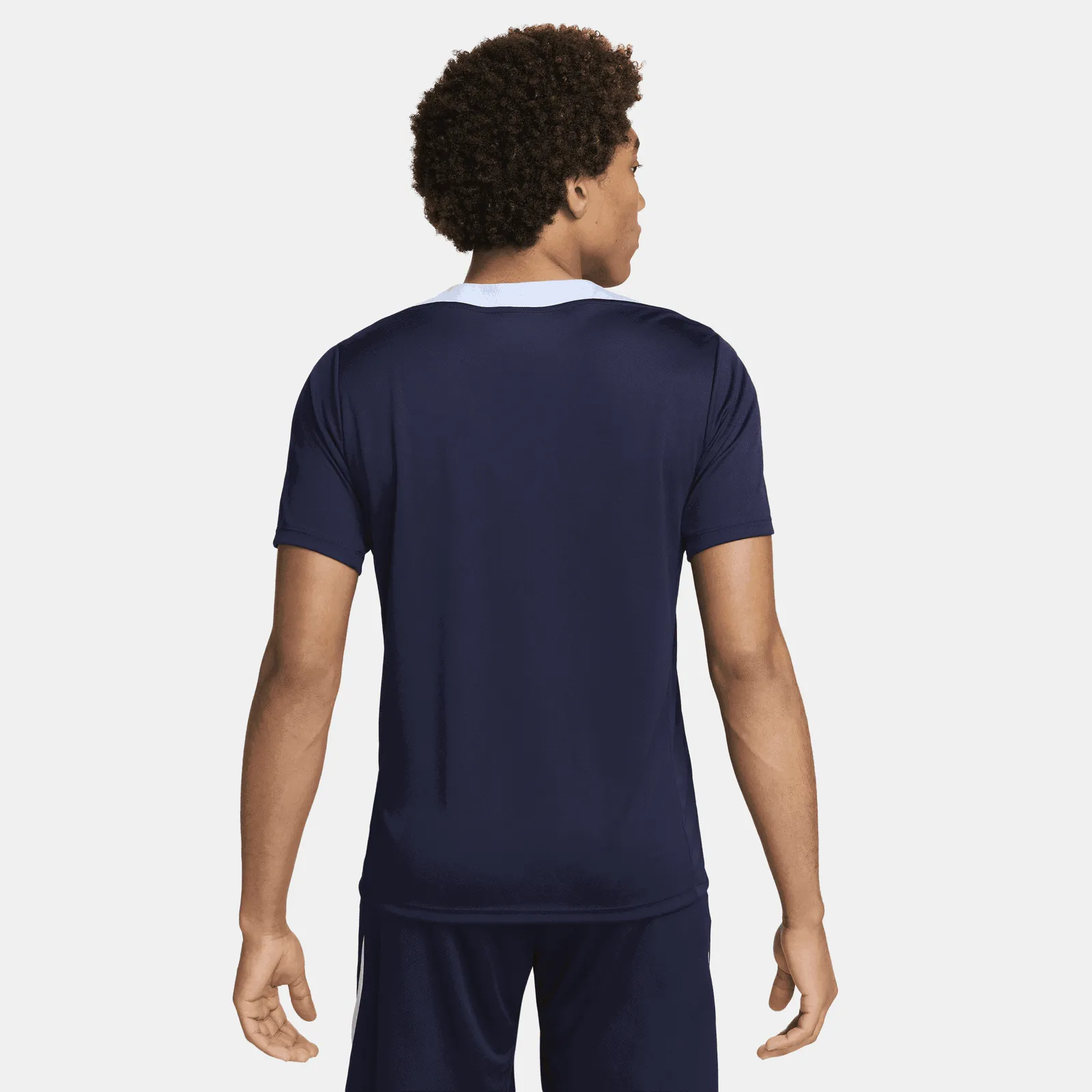 NIKE DRIFIT FFF STRIKE