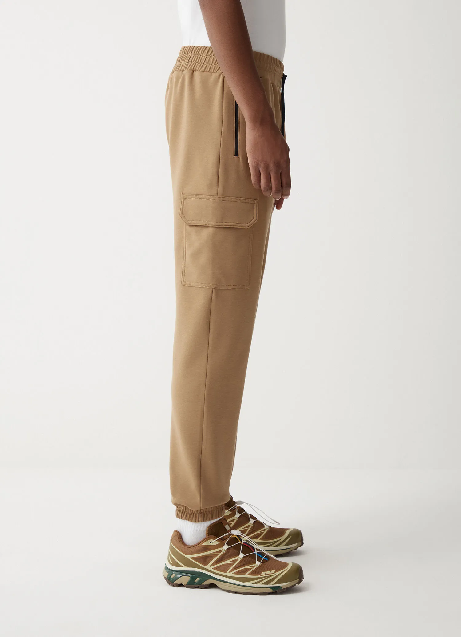 Pantalón cargo de interlock elástico