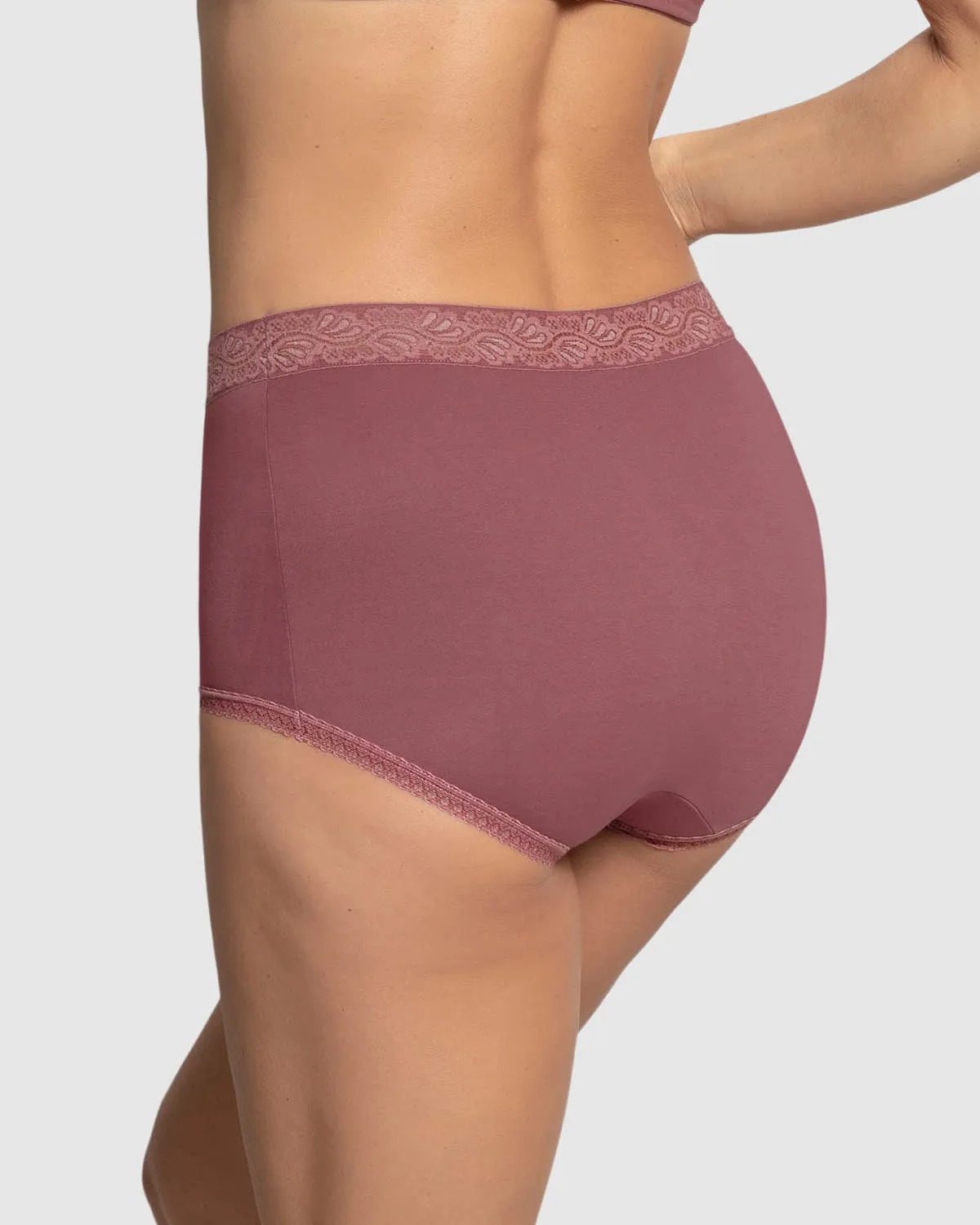 Paquete x 3 panties clásicos con toques de encaje