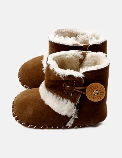 Primark Bota marrón textura