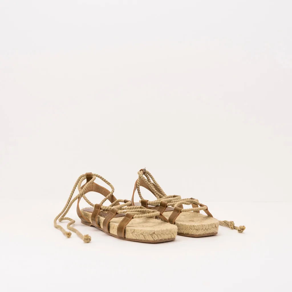 SANDALIA  SEIALE  FRETE MARRON