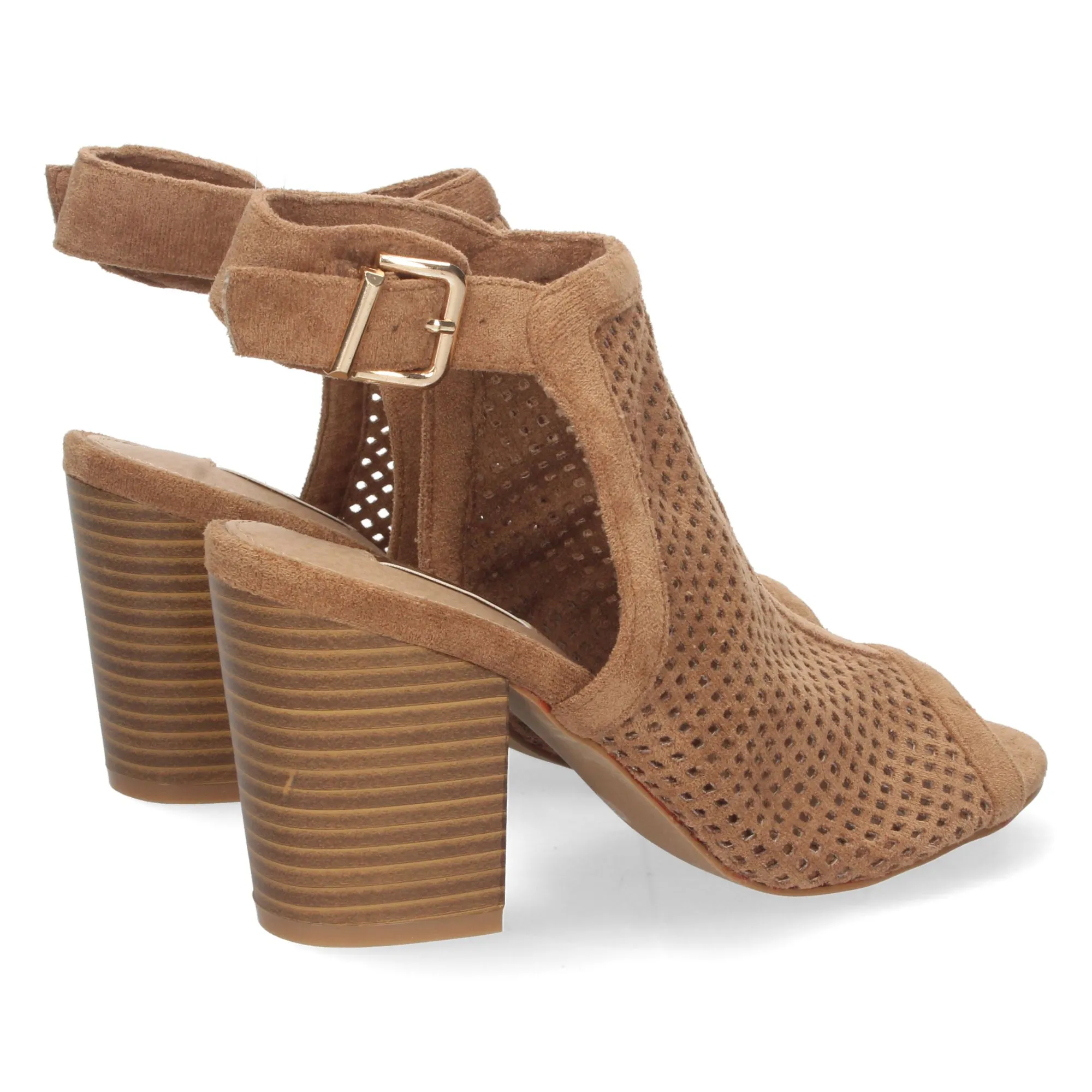 Sandalia textura calada color camel