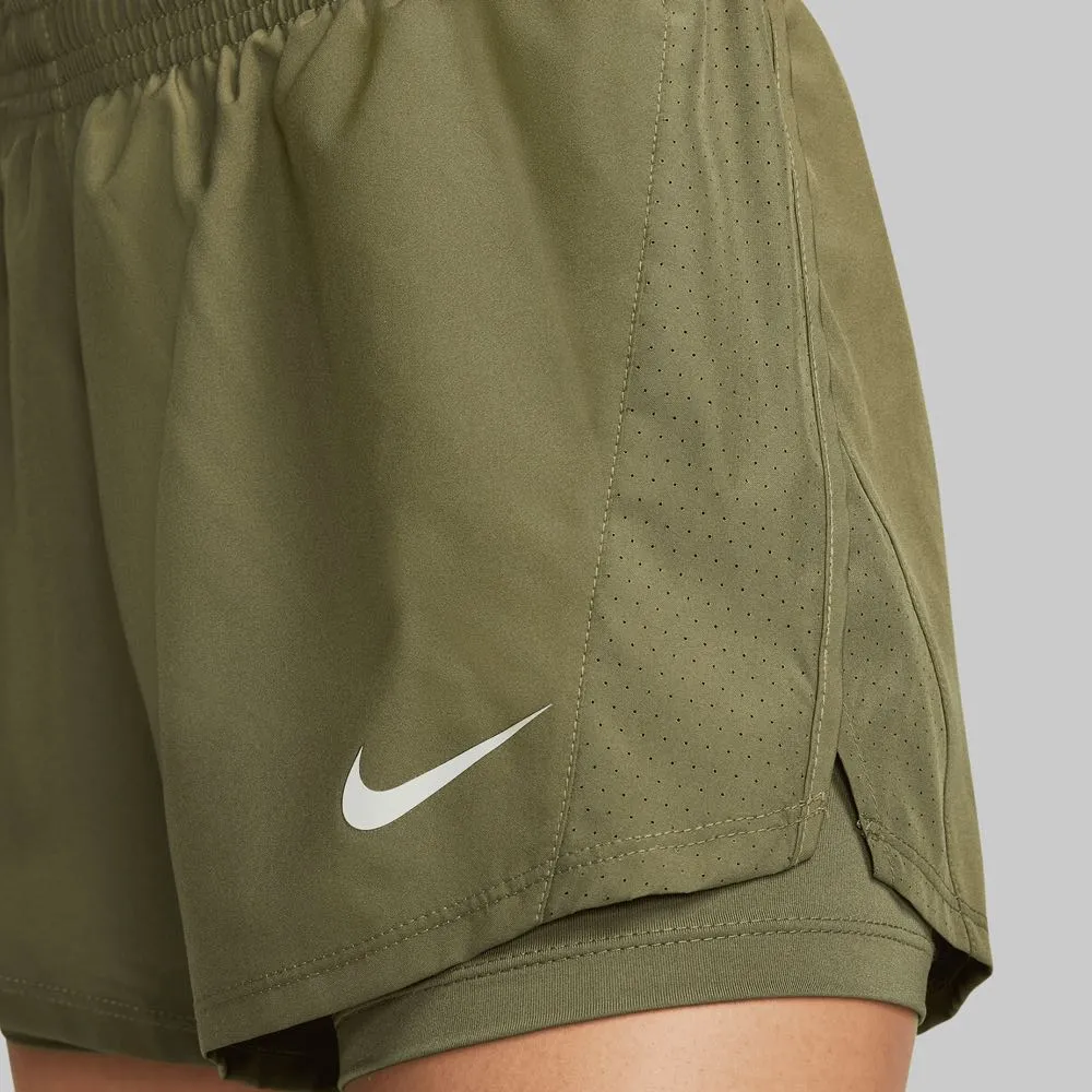 Short Nike 10K Mujer
