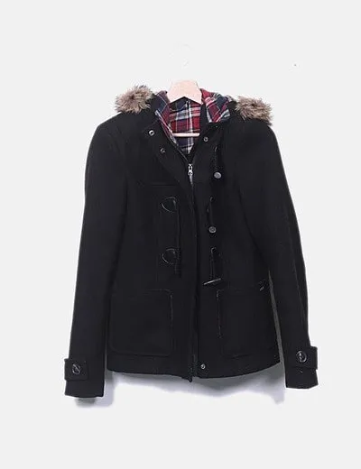 Stradivarius Trenca negra pelo en la capucha