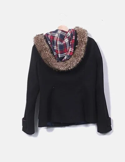 Stradivarius Trenca negra pelo en la capucha
