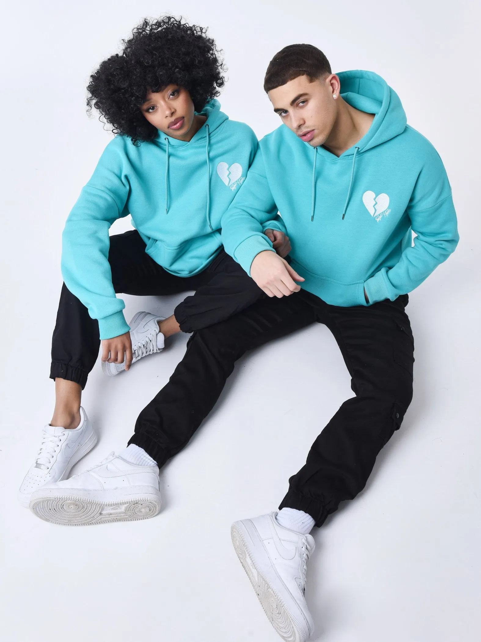 Sudadera con capucha Broken Hearted