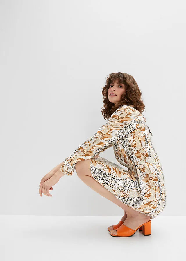 VESTIDO CAMISERO CON CINTURóN BLANCO CREMABEIGE ARENANEGRO ESTAMPADO
