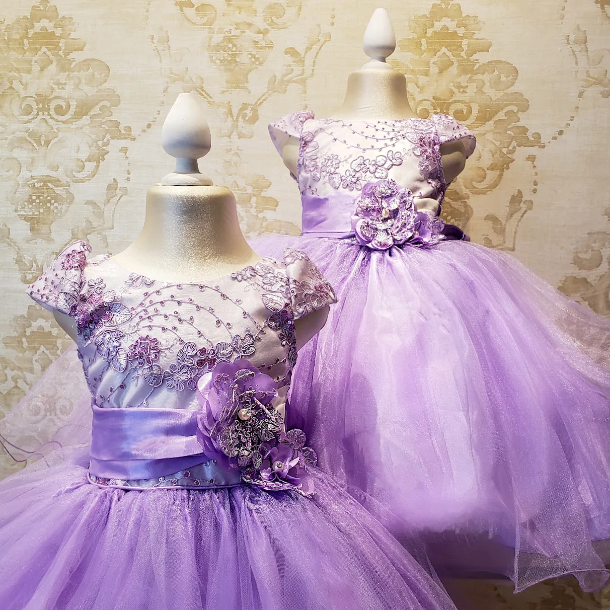Vestido de Niña Fiesta Lila con Blanco Encaje Elegante Talla 2 a 8 años