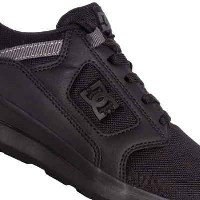 ZAPATILLAS CON CAMARA DE AIRE DC SHOES SKYLINE AIR TOTAL BLACK