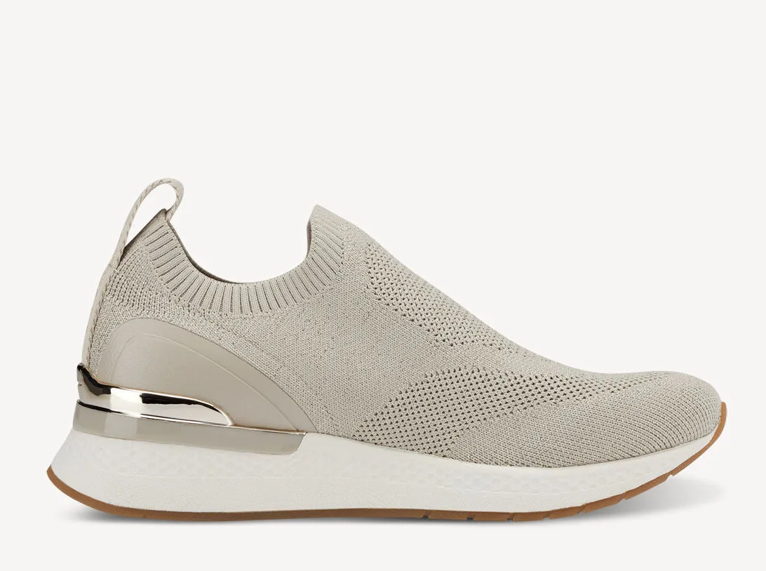 Zapatillas deportivas calcetín en beige metalizado