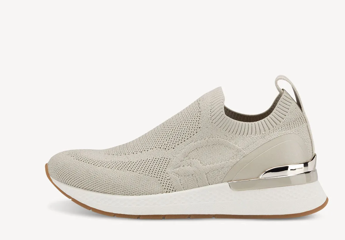 Zapatillas deportivas calcetín en beige metalizado