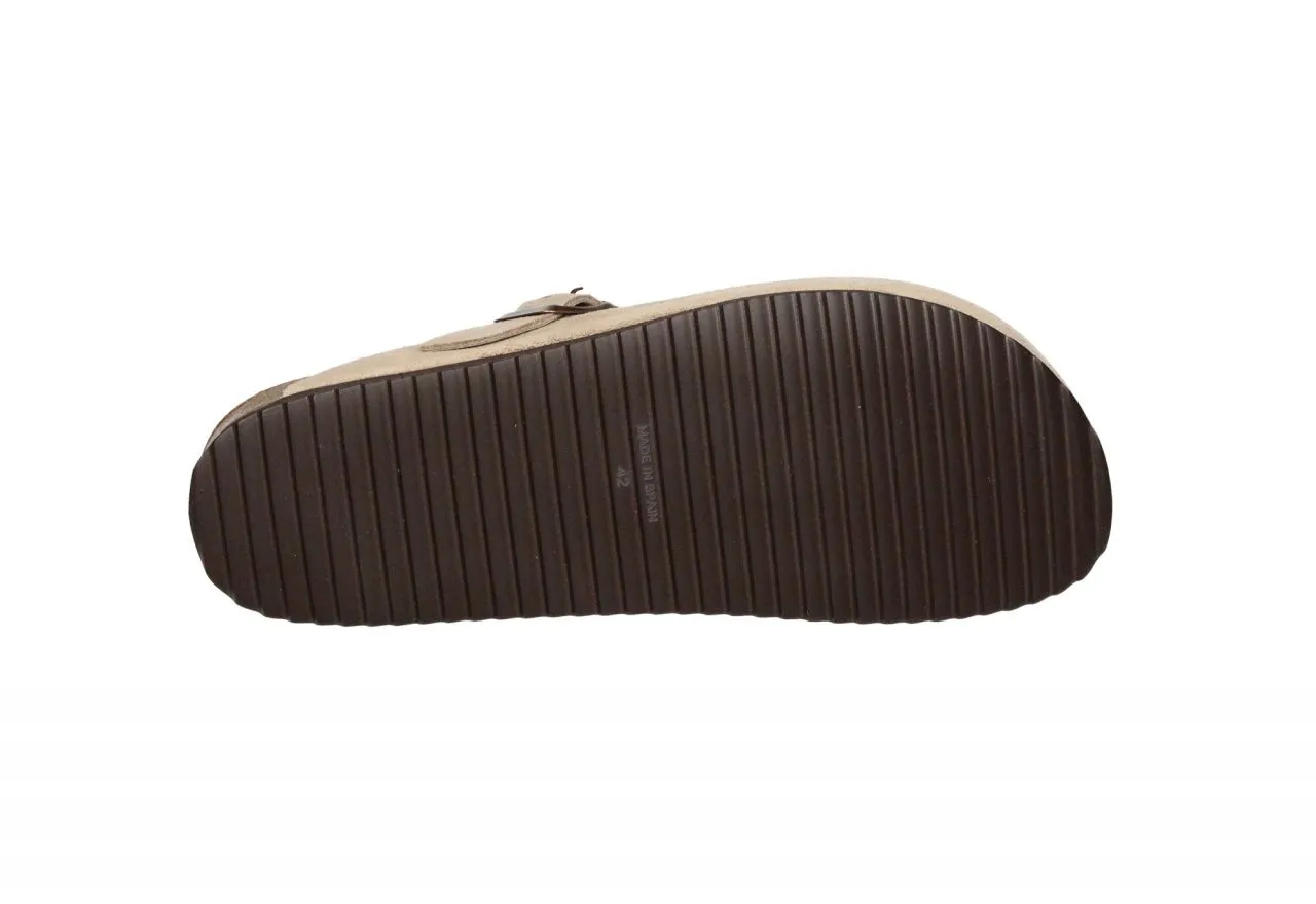 Zueco Serraje Taupe Aberturas y Hebilla Lateral Piso Marron